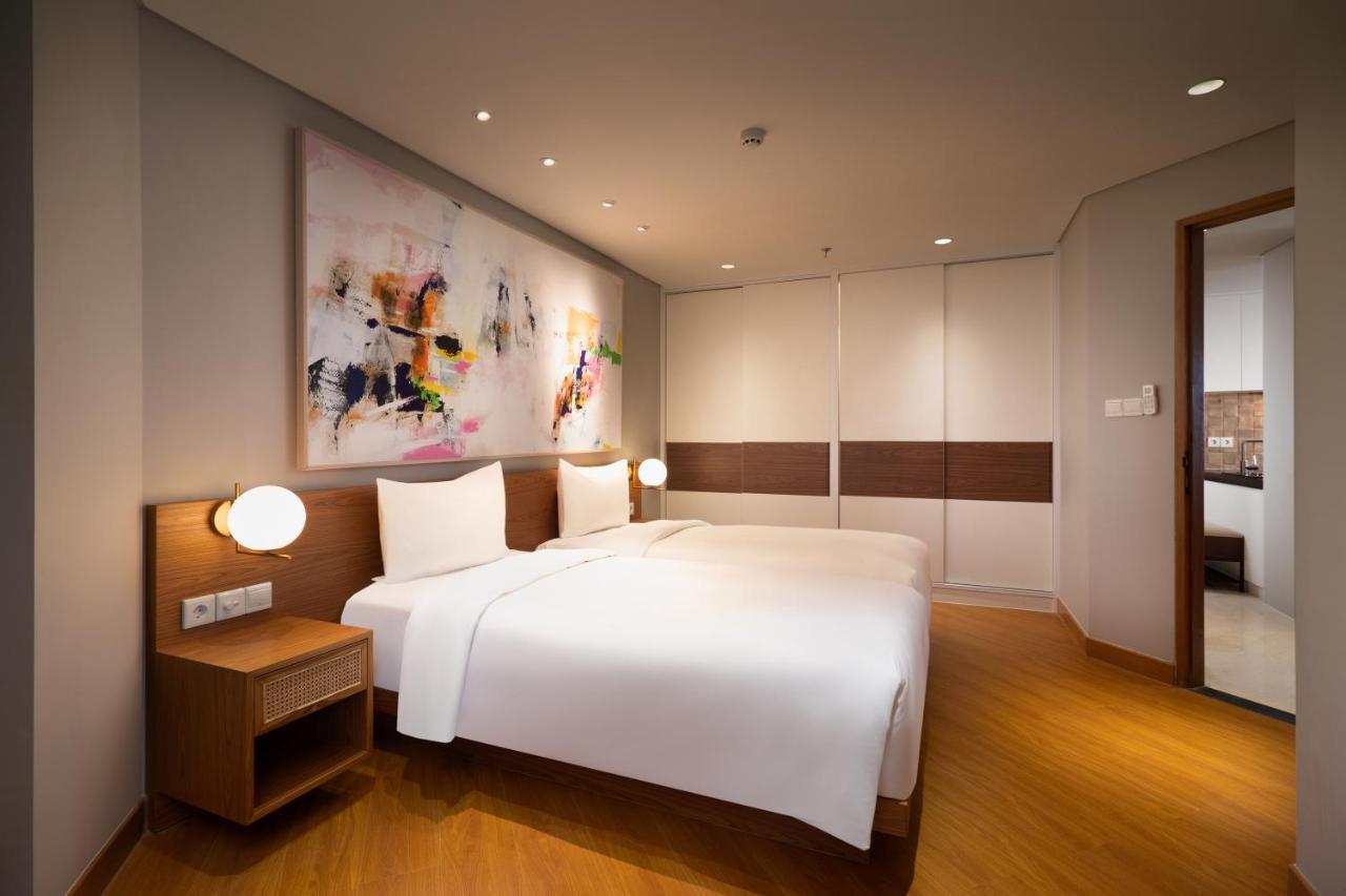Beachwalk Apartment