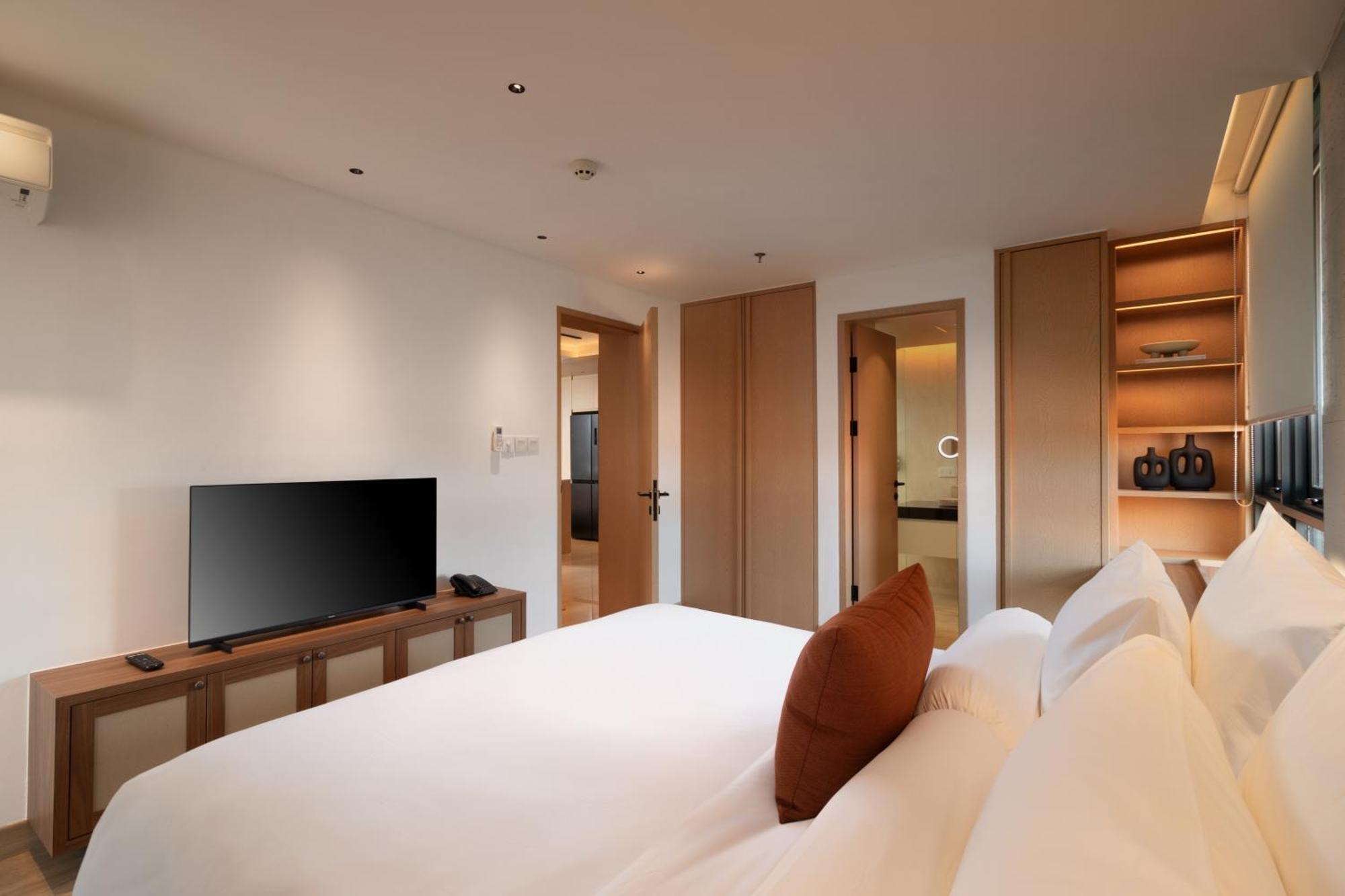 Beachwalk Apartment *