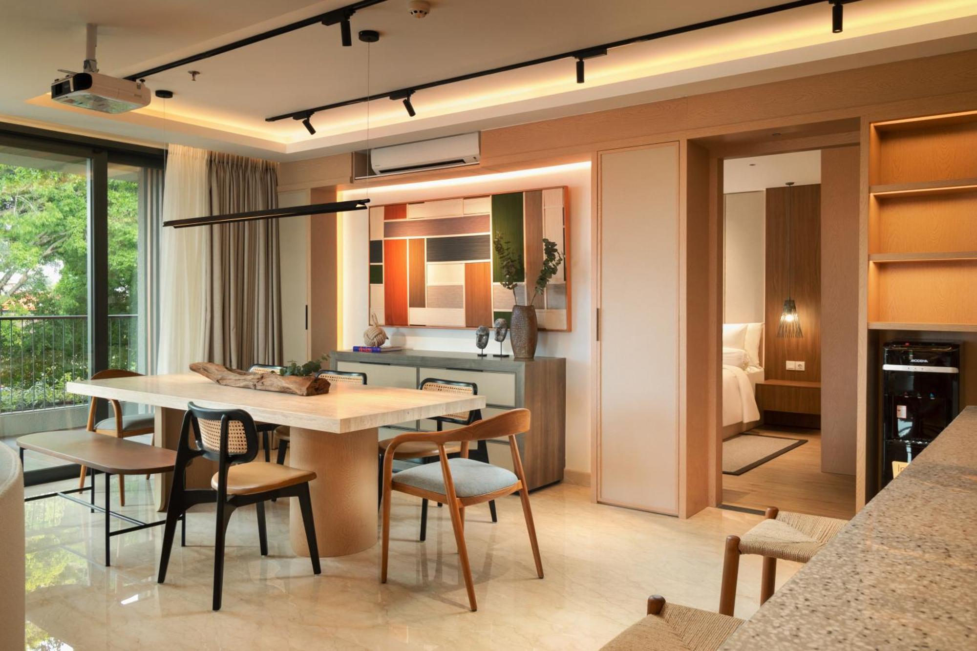 Beachwalk Apartment *